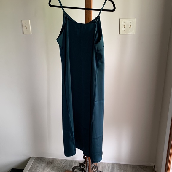 SPIEZ soft 100% polyester teal dress. - Picture 2 of 2